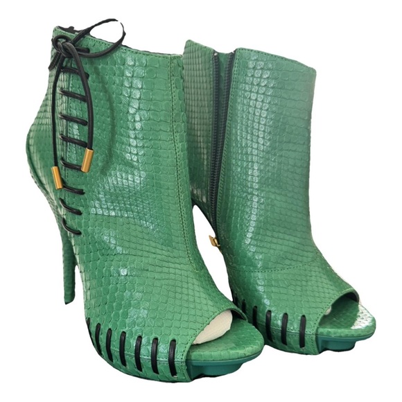 Versace booties - Picture 5 of 5